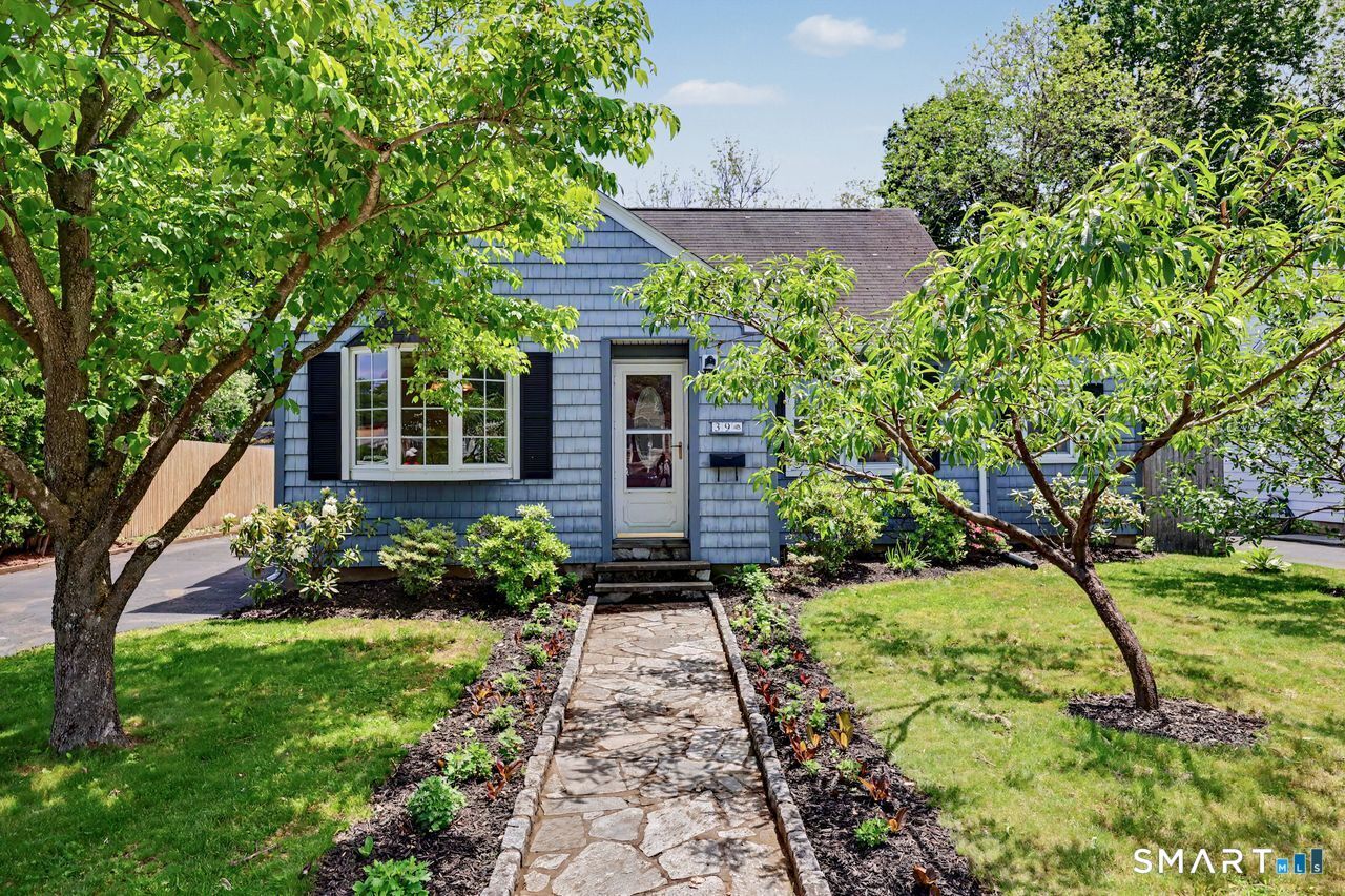 Property Photo:  39 Austin Road  CT 06460 