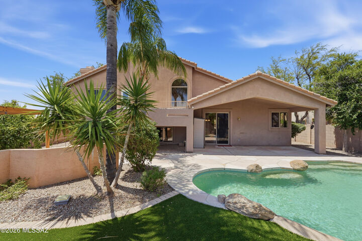 Property Photo:  13940 N Eddington Place  AZ 85755 