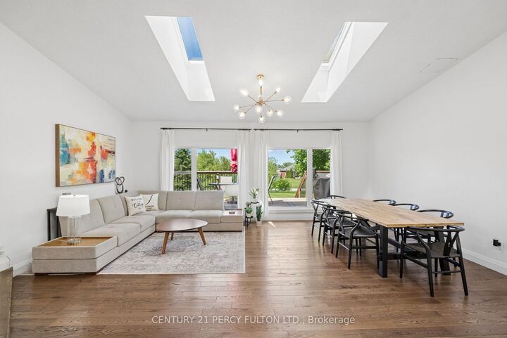 Property Photo: 1935 Pratt'S Marina Road ON K0L 2H0