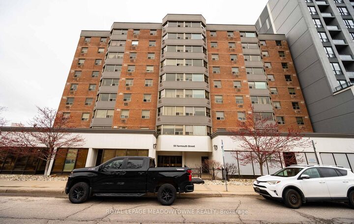 Property Photo: 55 Yarmouth Street 302 ON N1H 7R4