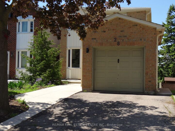 Property Photo: 28 Rawling Crescent ON L6Z 1N8