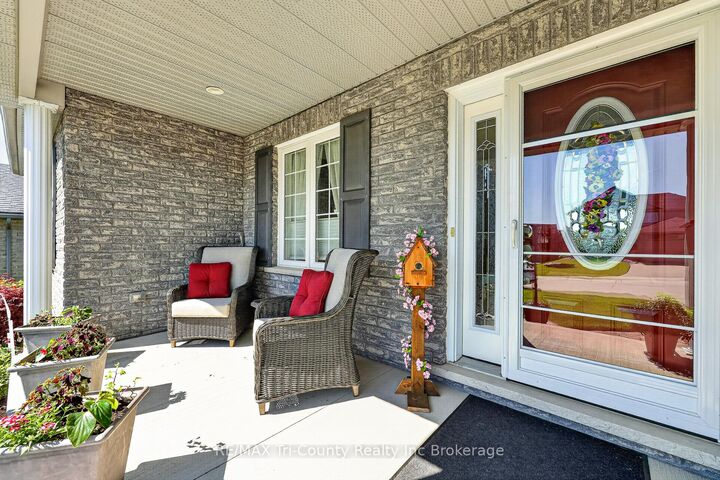 Property Photo: 31 Morning Glory Drive ON N4G 5S9