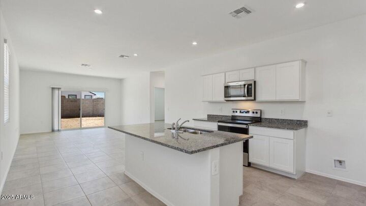 Property Photo:  2778 W Simone Avenue  AZ 85120 