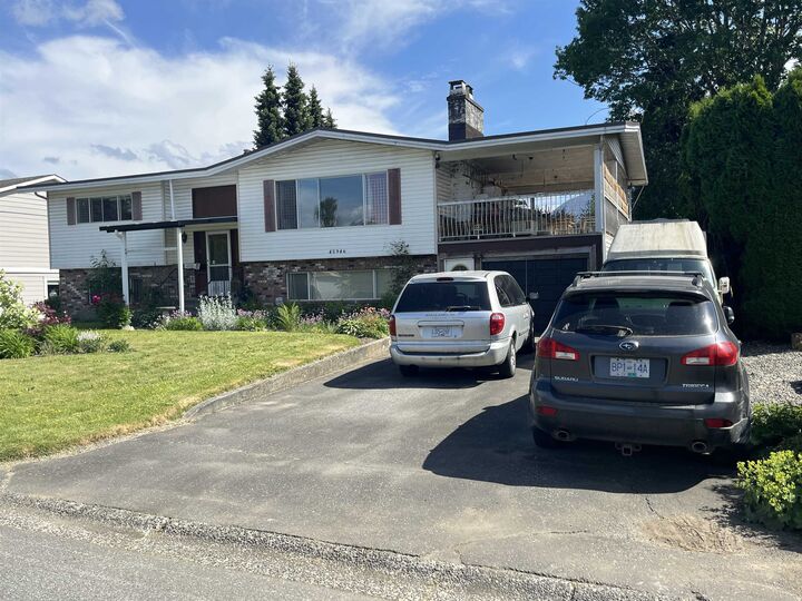 Property Photo: 45946 Silver Avenue BC V2R 1Z2