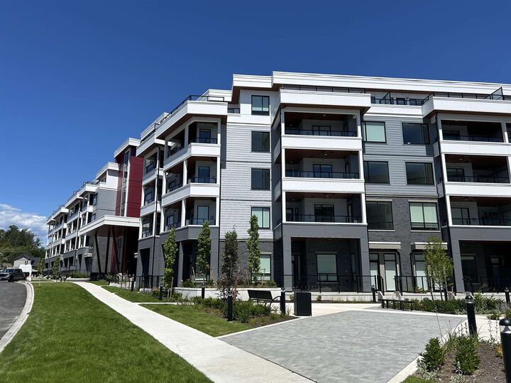 Property Photo: 6270 Gooseberry Drive 305 BC V3S 0C8