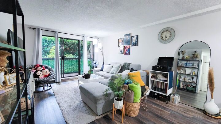 620 Eighth Avenue 107 — photo 1