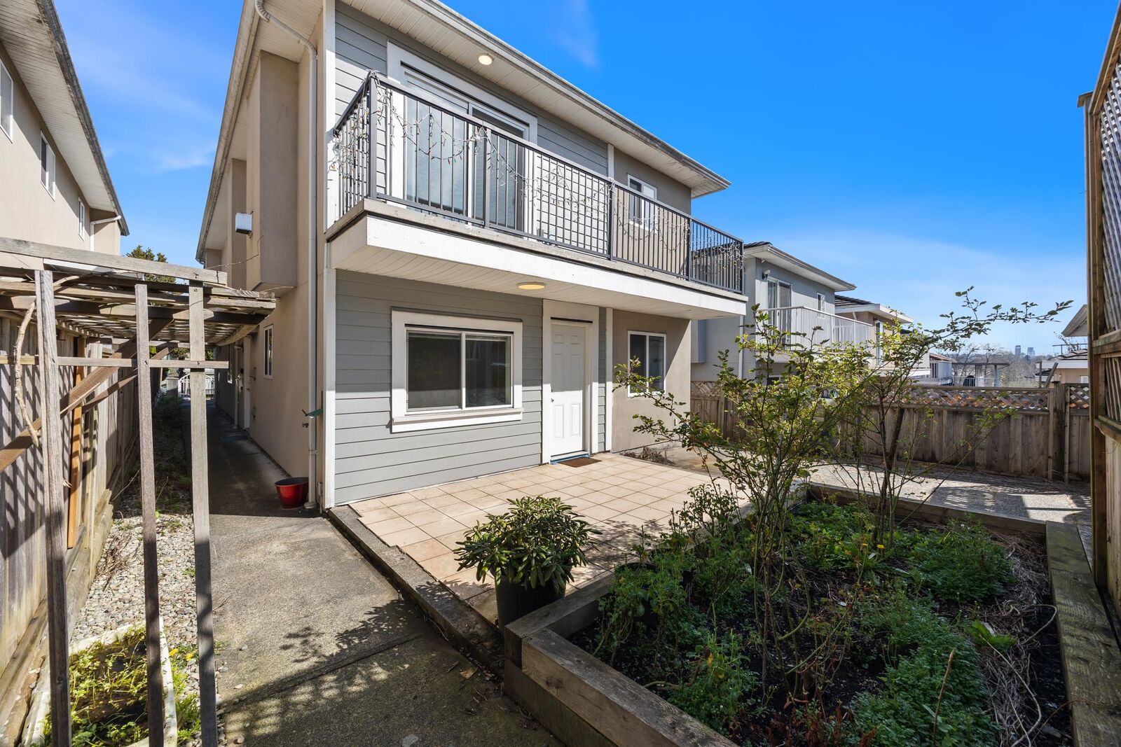 Photo de la propriété:  6058 Woodsworth Street  BC V5G 1S8 