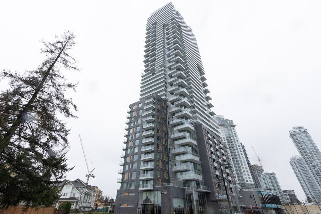 Photo de la propriété:  567 Emerson Street 2506  BC V3J 0M8 