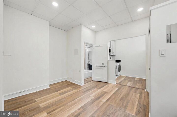 Property Photo:  135 S 10th Street  PA 19107 
