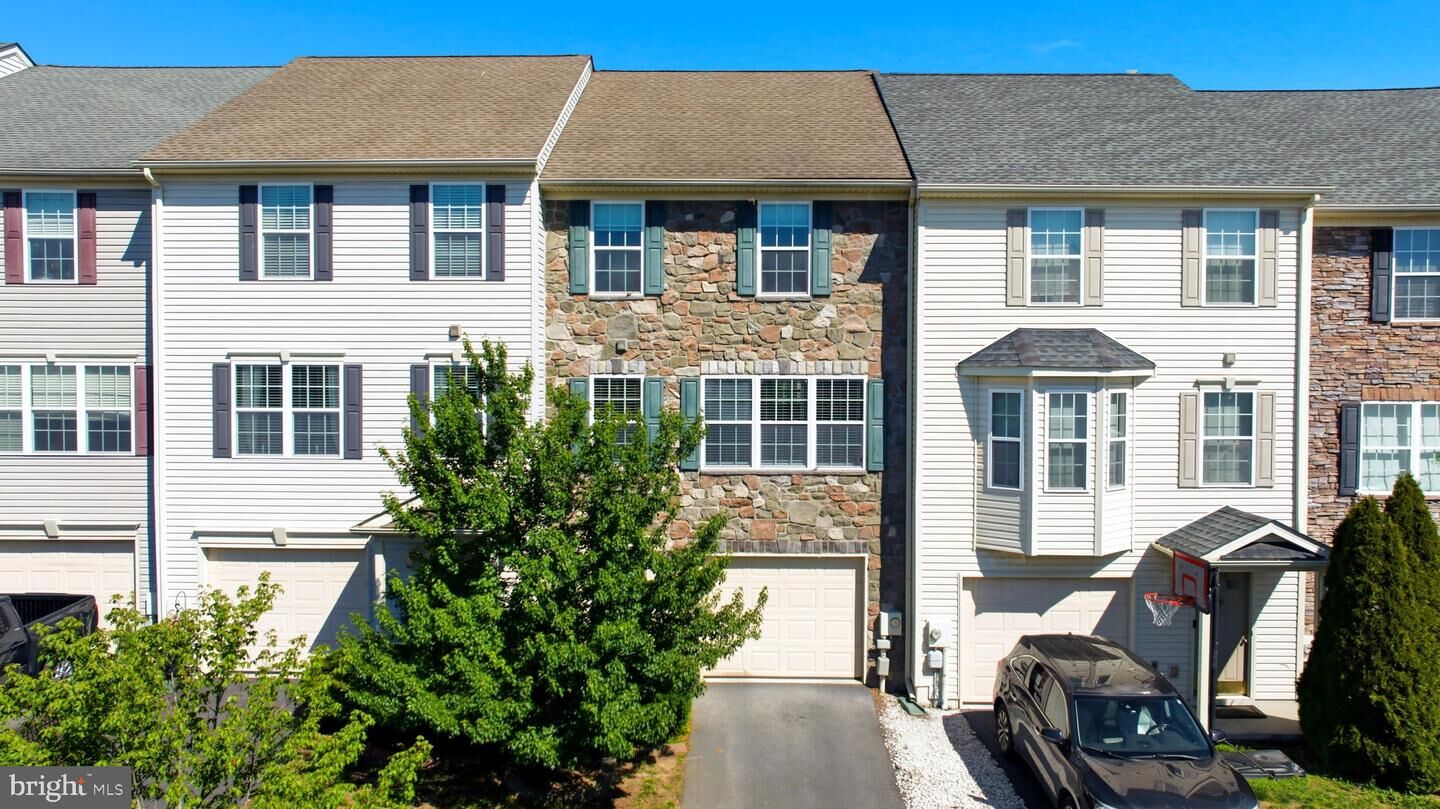 Property Photo:  232 Morlatt Lane  WV 25404 