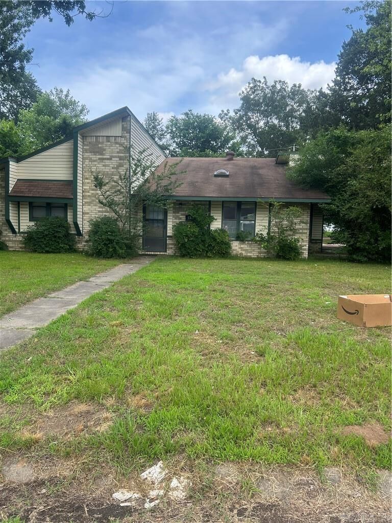 Property Photo:  1341 S Tampa  AR 72802 