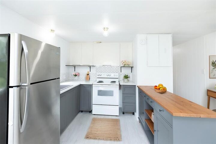 Property Photo:  38 Franklin Street  MB R0A 1P0 
