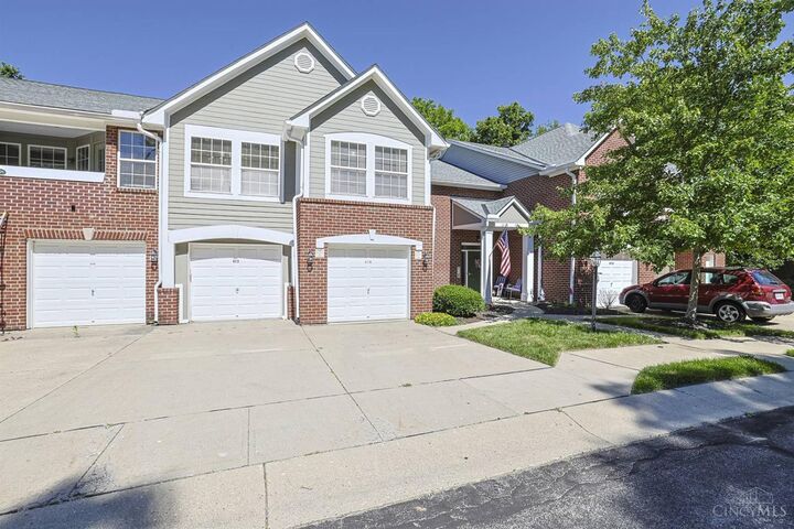 Property Photo: 6714 Washington Circle OH 45005