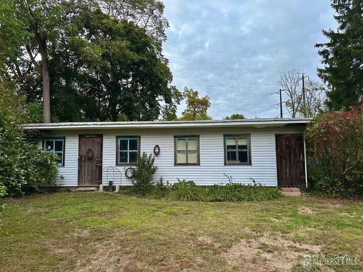 Property Photo:  45 Old New Road  NJ 08852 