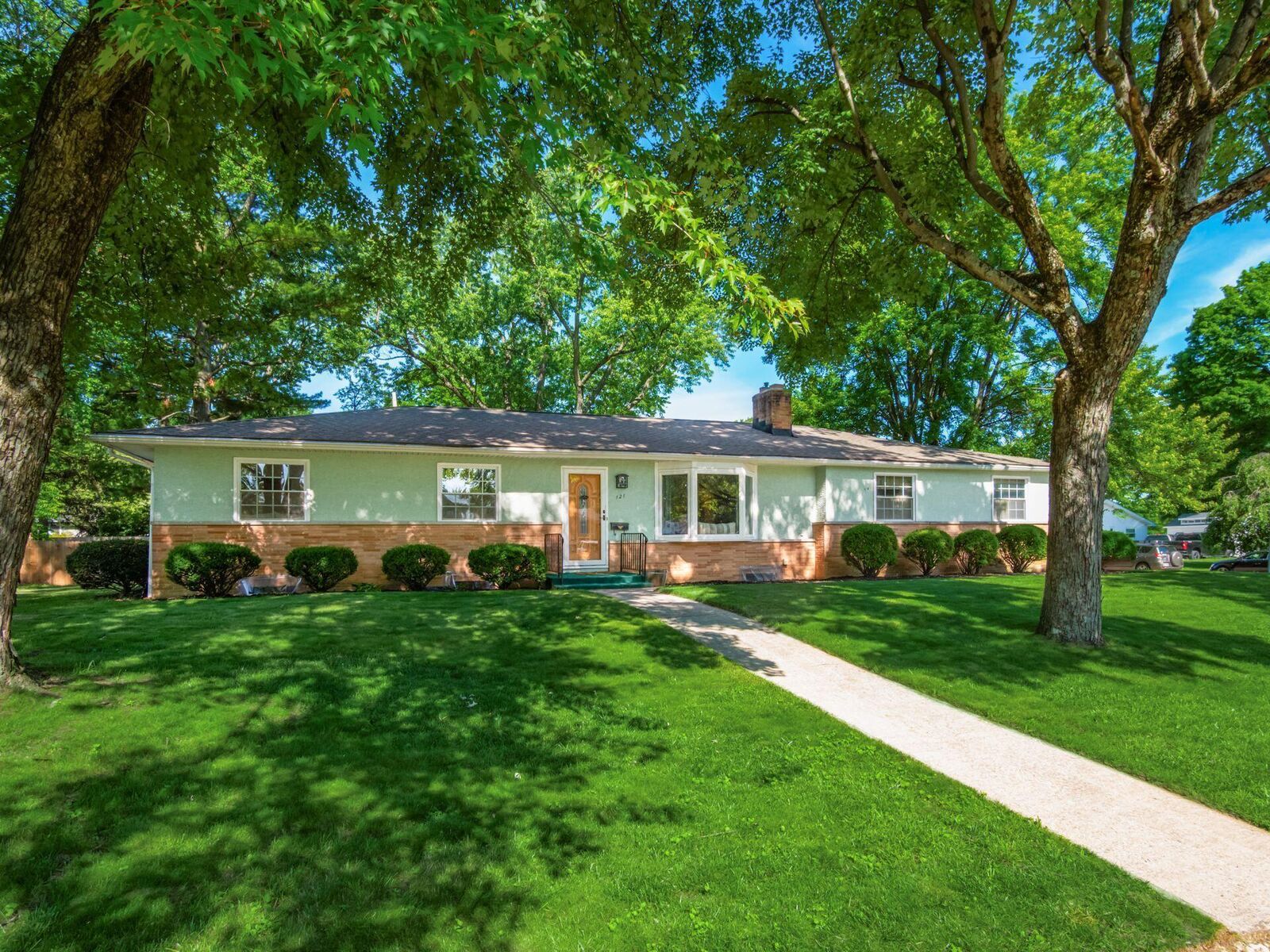 Property Photo:  121 Sierra Drive  OH 43230 