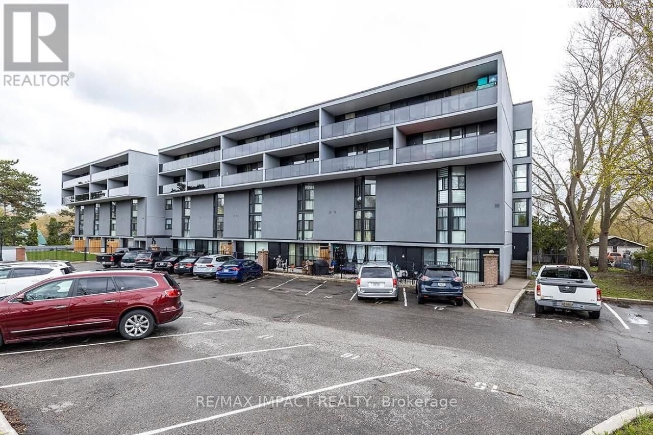 Photo de la propriété:  454 Centre Street 412  ON L1H 4C2 