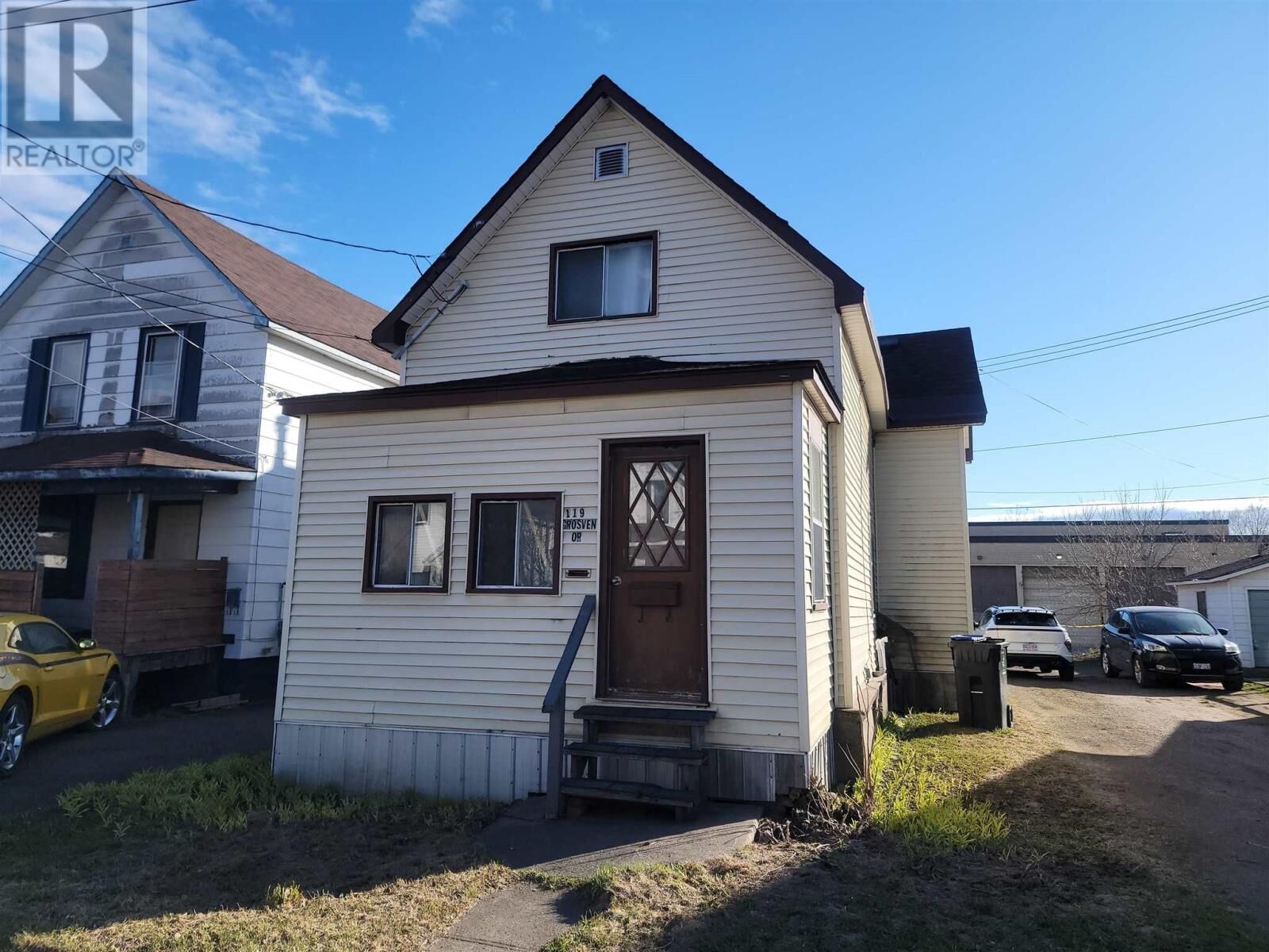 Property Photo:  119 Grosvenor Ave  ON P6B 2M2 