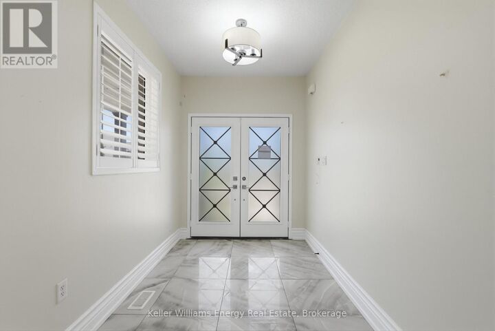 Property Photo:  1633 Grandview Street North  ON L1K 0A6 