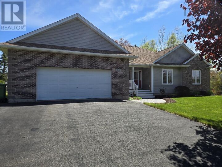 Property Photo: 60 Sandy Place NS B6L 4G1