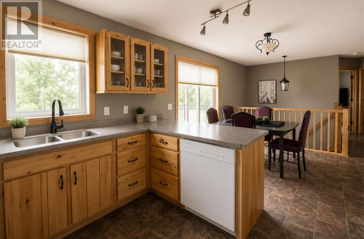Property Photo:  6086 Hwy 11/71  ON P0W 1E0 