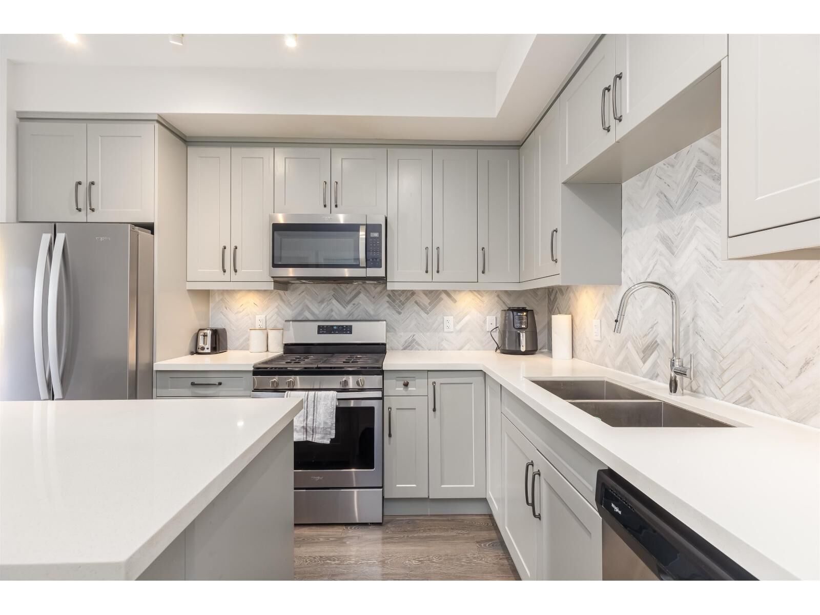 Property Photo:  14605 McDougall Drive 303  BC V4P 0G7 