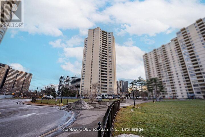 Property Photo: 330 Dixon Road 2107 ON M9R 1S9