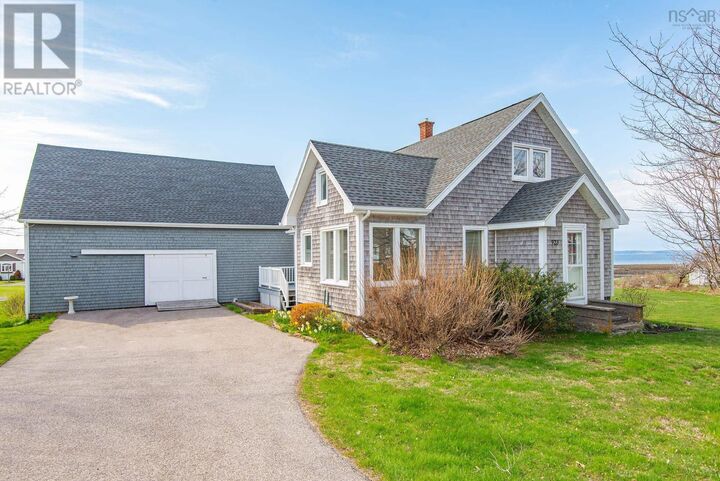 923 Highway 1 — photo 1