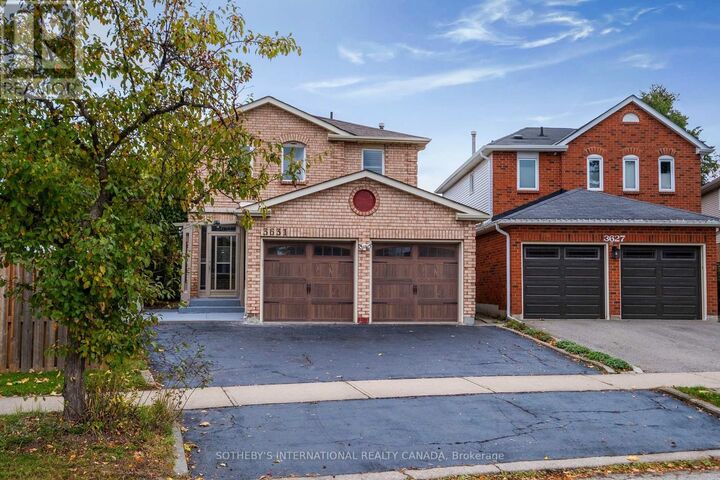 Property Photo:  3631 Cherrington Crescent  ON L5L 5C6 