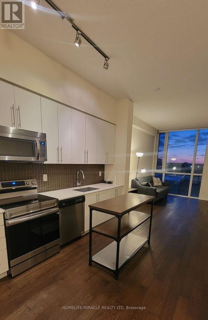Property Photo: 4011 Brickstone Mews 319 ON L5B 0G3