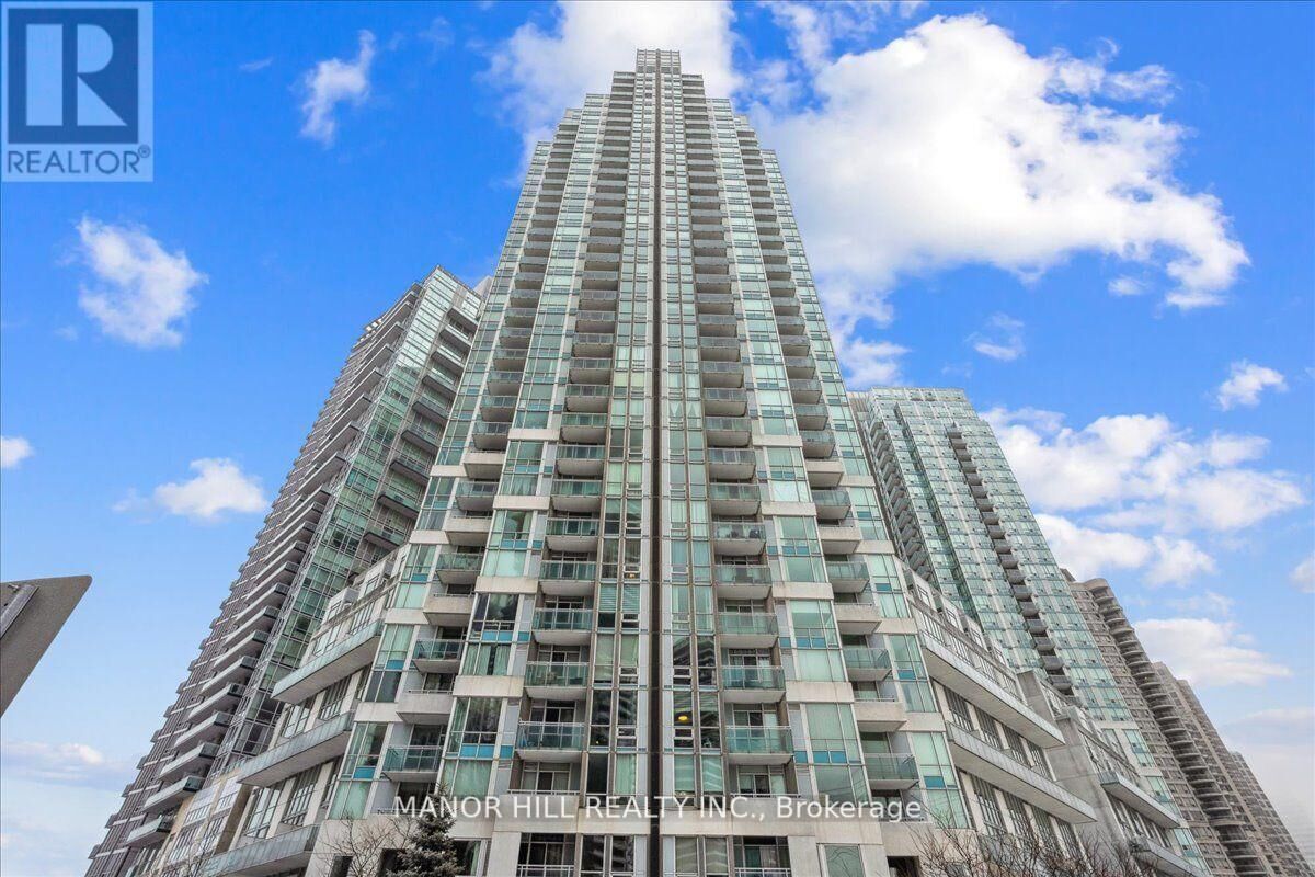 Property Photo: 220 Burnhamthorpe Road West 513 ON L5B 4N4