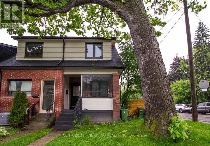 Photo de la propriété:  52 Kenwood Avenue  ON M6C 2R9 