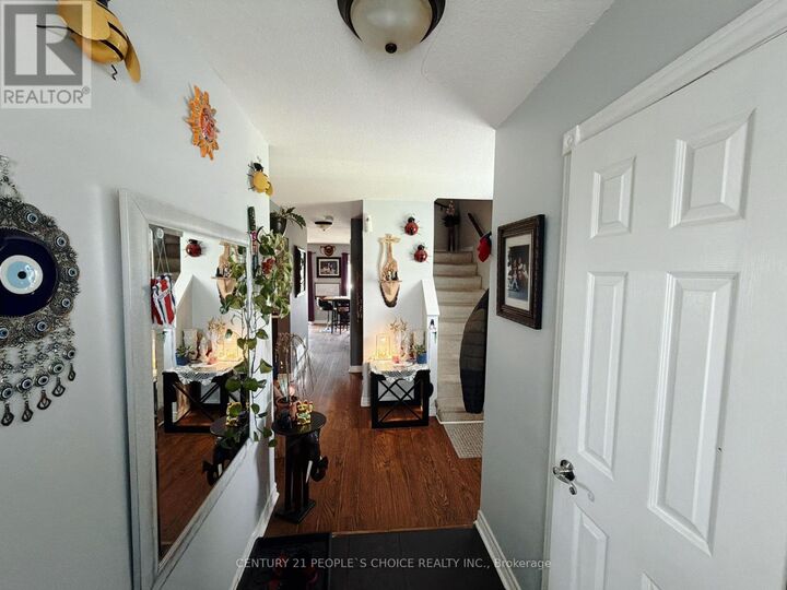 Property Photo:  66 Michael Crescent  ON L4M 6Z2 