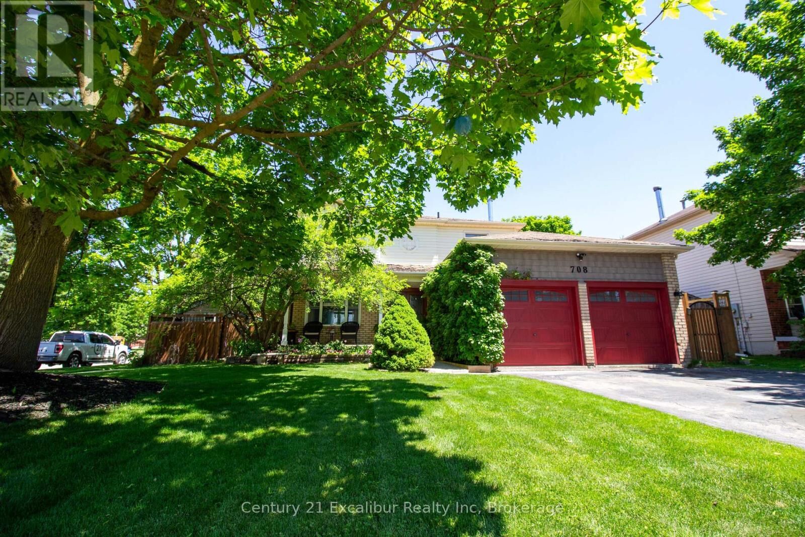 Photo de la propriété:  708 Campbell Avenue  ON N1M 3M9 