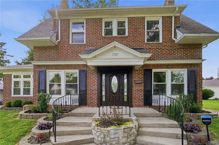 Property Photo:  1707 Longview Drive  OH 45504 