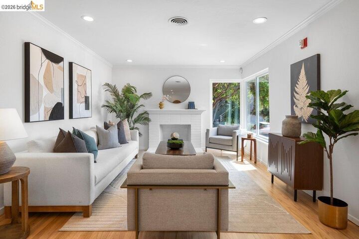 Property Photo:  5637 Ludwig Avenue  CA 94530 