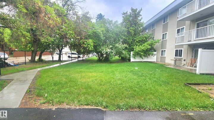 Property Photo:  10835 114 Street NW 212  AB T5H 3K3 