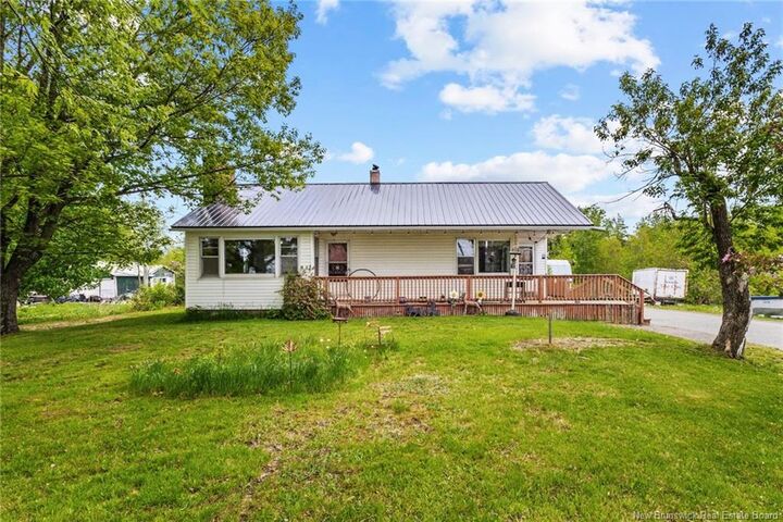 Property Photo:  4367 Heritage Drive  NB E5L 1B4 