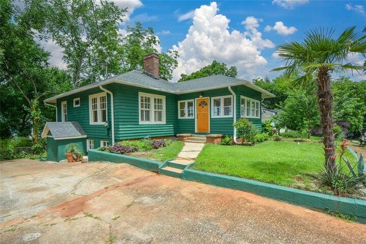 Property Photo:  101 Dahlgren Street SE  GA 30317 