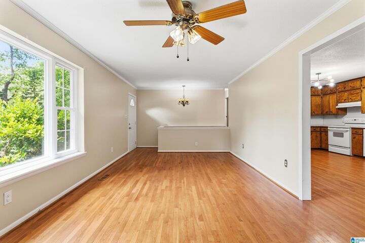 Property Photo:  215 Oak Ridge Drive  AL 35121 