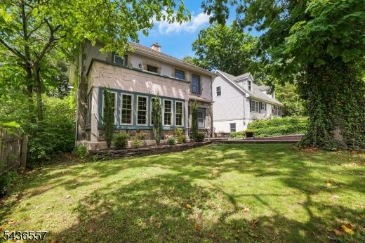 Property Photo:  26 Maple Rd  NJ 07456 