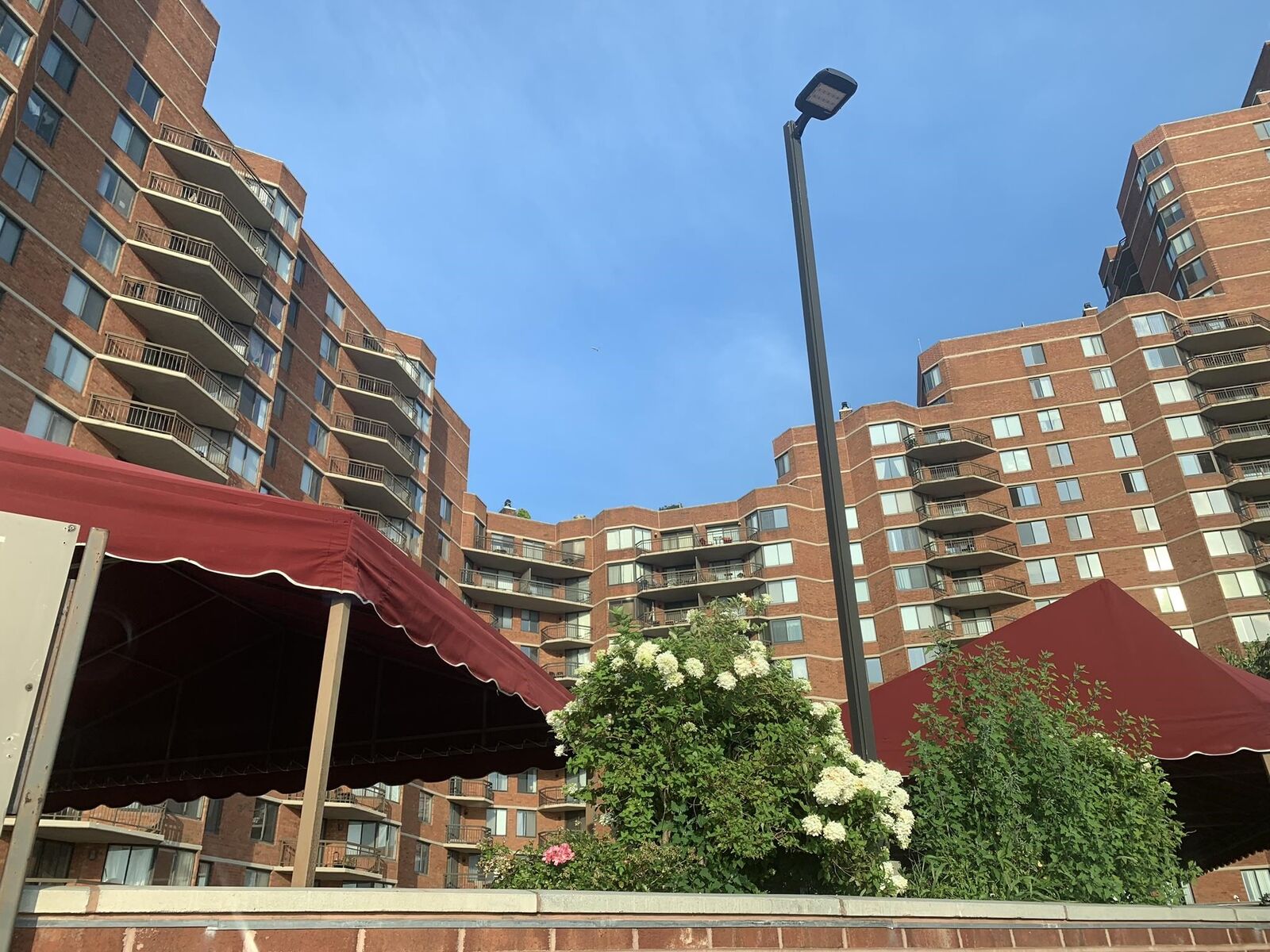 Property Photo:  2105 Harmon Cove Tower  NJ 07094 