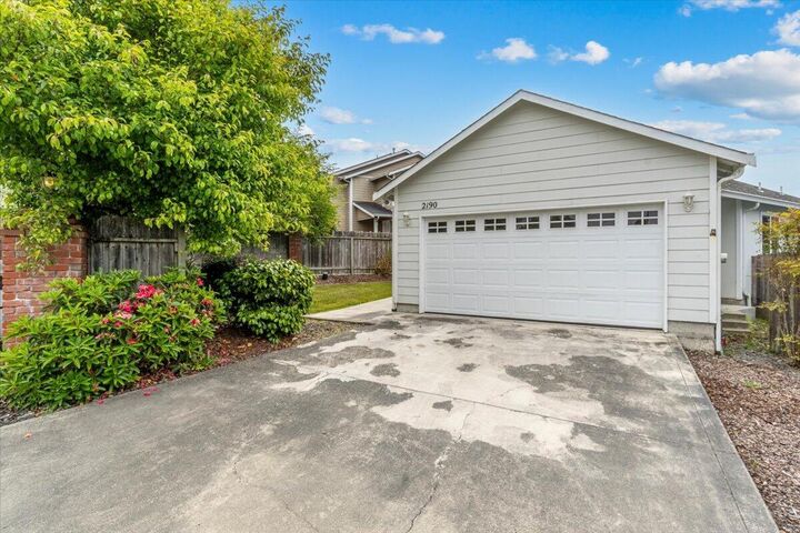 Property Photo:  2190 Foxwood Drive  CA 95503 