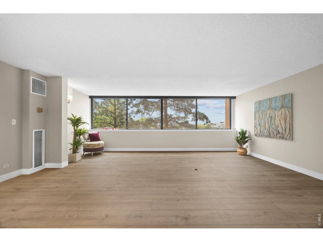 Property Photo:  1850 Folsom St 512  CO 80302 