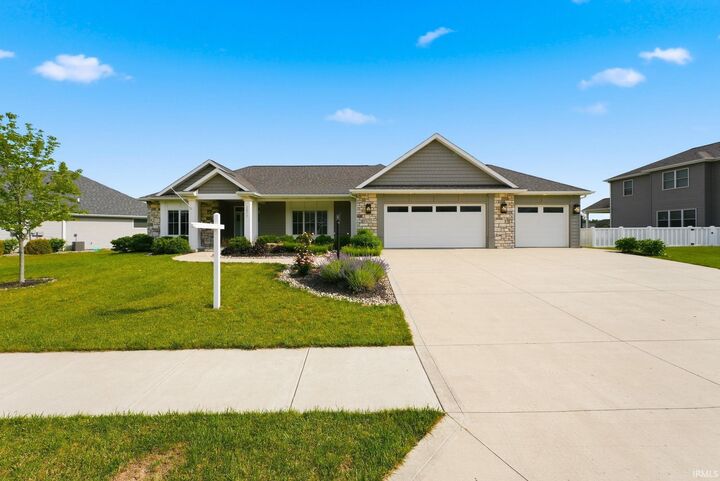 Property Photo:  2877 Leon Cove  IN 46845 