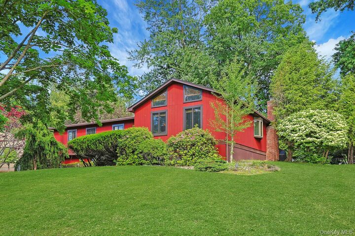 Property Photo:  8 Sasson Terrace  NY 10989 
