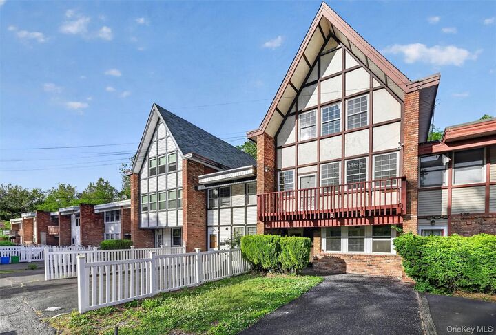 Property Photo:  126 Halgren Crescent  NY 10927 