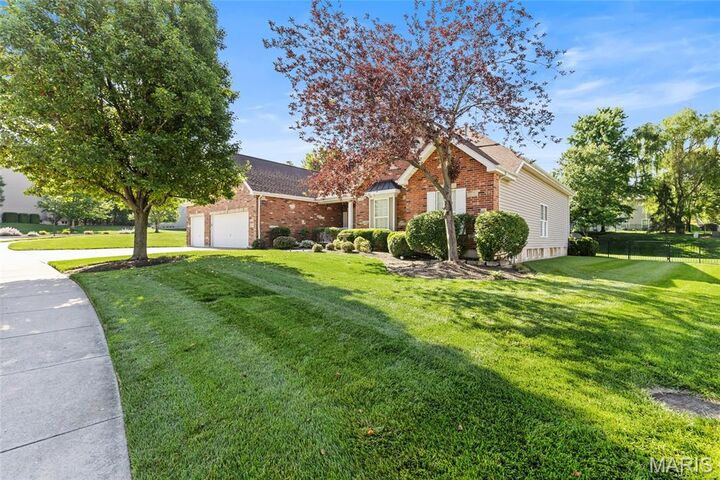 Property Photo:  124 Fox Haven Drive  MO 63368 