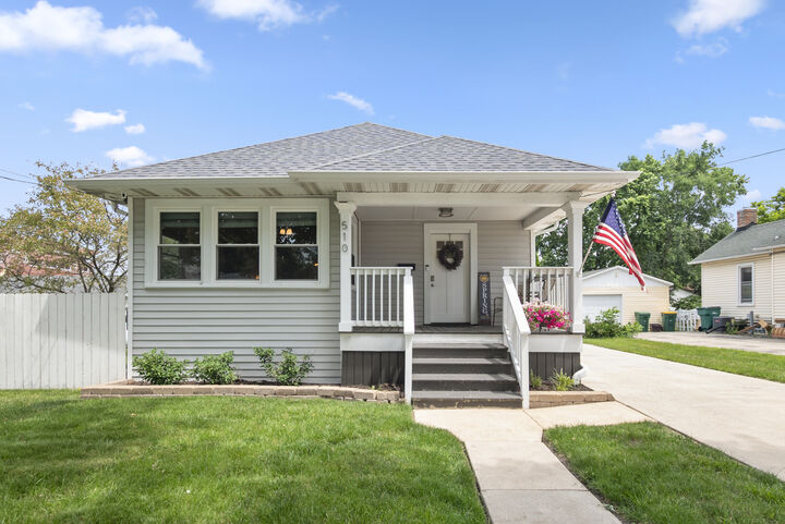 Property Photo: 510 E 13th Street IL 60441