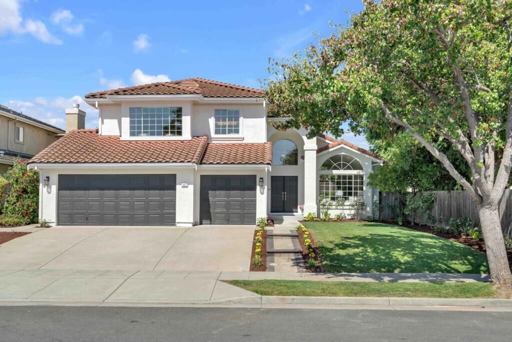 Property Photo:  1617 Goldfinch Way  CA 94087 