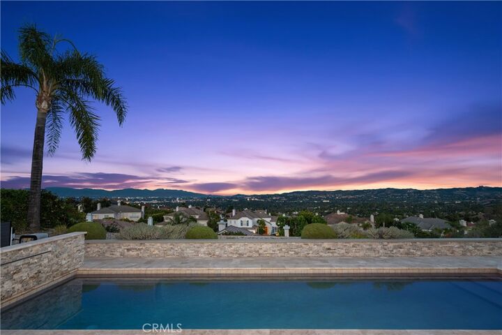 Property Photo:  24918 Vista Verenda  CA 91367 